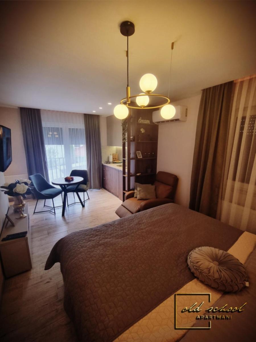 Old School Apartments بانيا لوكا الغرفة الصورة