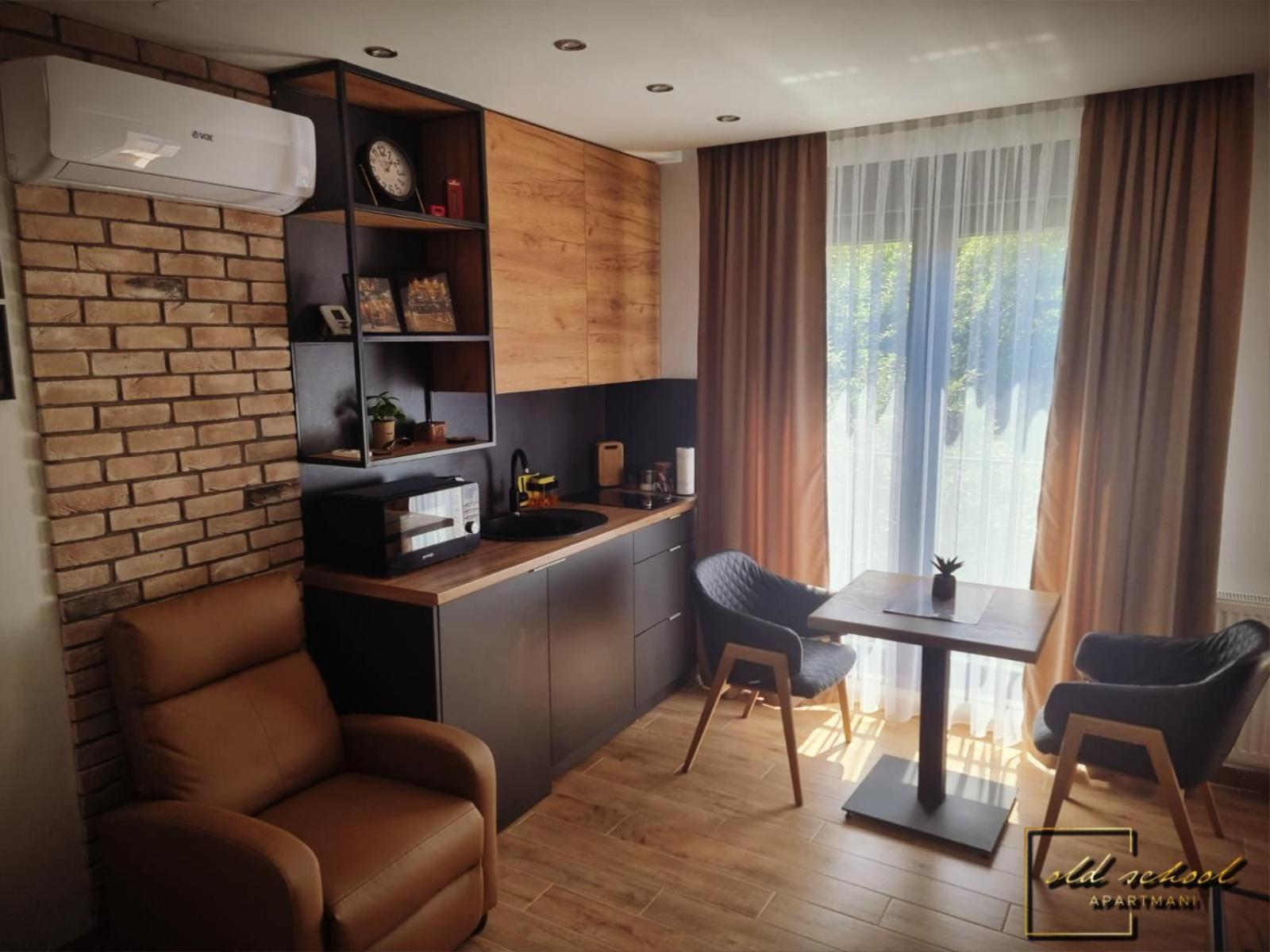 Old School Apartments بانيا لوكا الغرفة الصورة